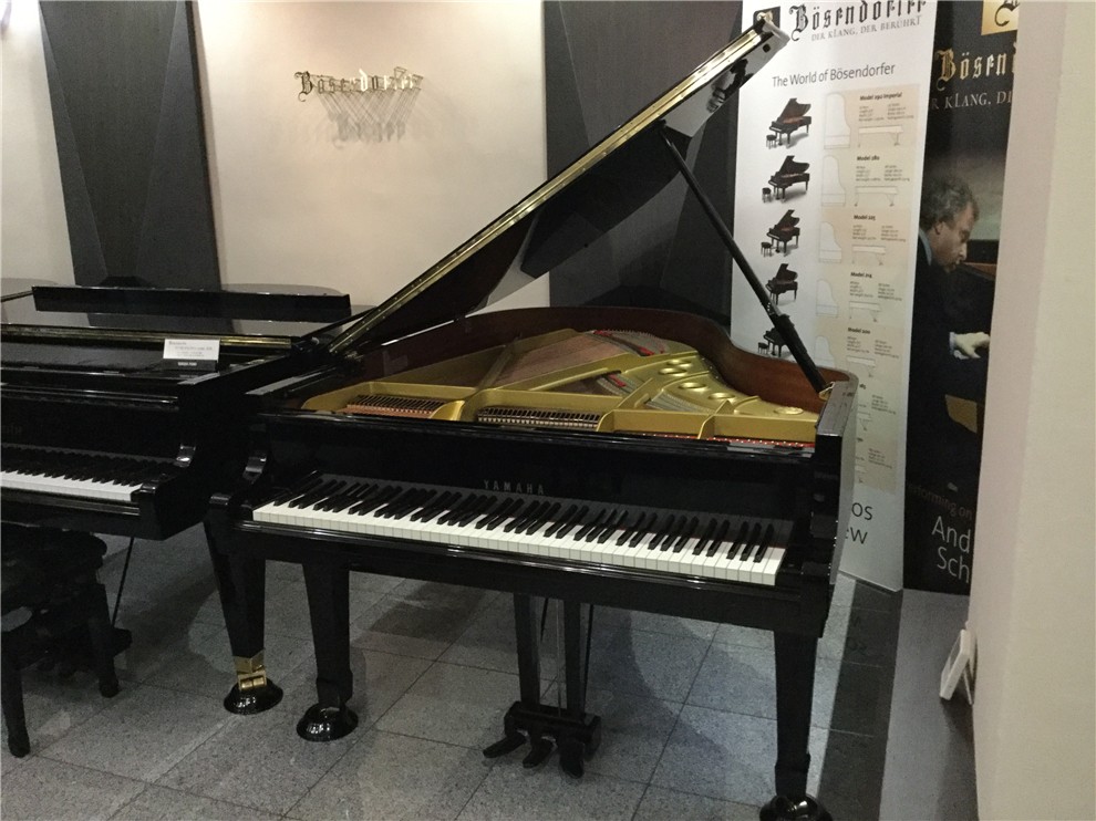 二手雅马哈三角钢琴yamaha c3a c3b c3e c3l c3 c3b(旧型)1971-1979年
