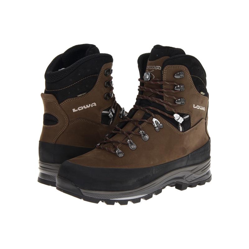 view the size chart the  lowa tibet gtx boot is ready for all of