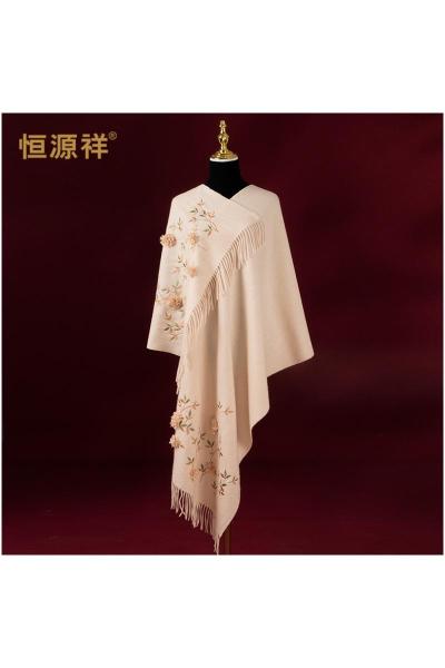 恒源祥羊毛围巾披肩婚礼送妈妈礼盒长辈旗袍刺绣春秋洋气时尚外搭