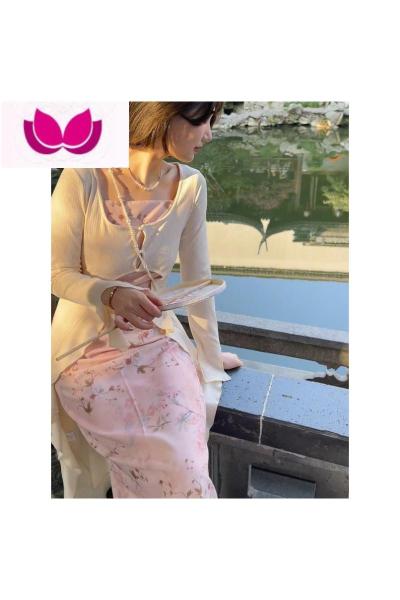 七斓国风复古温柔风碎花连衣裙套装女春装气质显瘦罩衫吊带长裙套