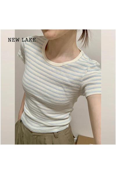 NEW LAKE蓝白条纹短袖正肩女t恤夏季2024新款纯棉修身短款上衣设计感小众