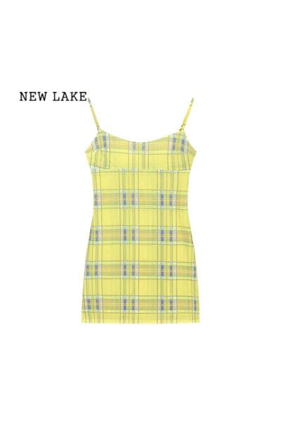 NEW LAKE黄色格子吊带连衣裙女夏季气质辣妹包臀短裙性感收腰紧身露背裙子