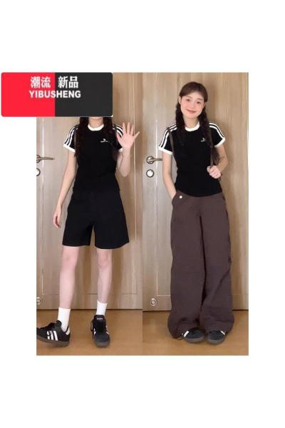 YIBUSHENG大码胖mm黑色短款正肩t恤女短袖季新款修身显瘦三条杠条纹上衣