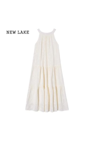 NEW LAKE法式蕾丝挂脖连衣裙女装夏季新款气质露肩吊带裙海边度假长款裙子