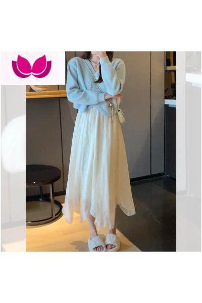 七斓温柔奶糯风针织毛衣裙子套女2023时尚气质网红小个子套装