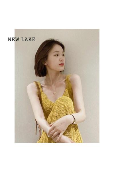 NEW LAKE黄色针织吊带背心连衣裙女夏季小众独特茶歇法式别致惊艳绝美裙子