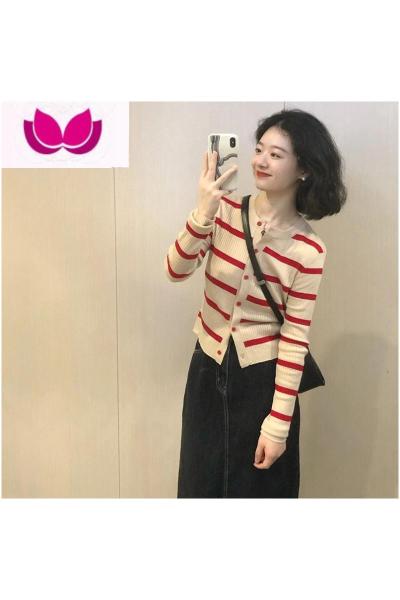 七斓2023年早春装新款女装盐系穿搭轻熟小香风套装针织开衫吊带套