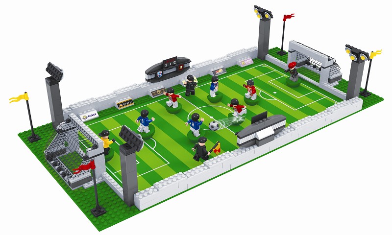 兼容乐高足球场拼装积木玩具组装男孩子8岁6拼插积木世界杯足球人仔