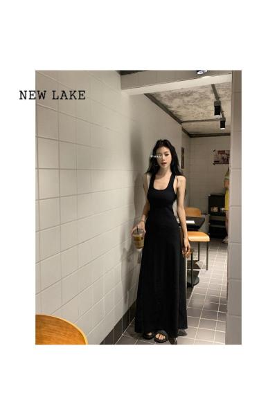 NEW LAKE黑色镂空吊带连衣裙女夏季小众设计开叉长裙辣妹收腰显瘦a字裙子