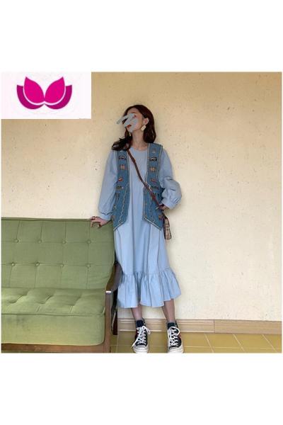 七斓2023春季新款高级感小个子御姐学院风盐系穿搭马甲套装裙女