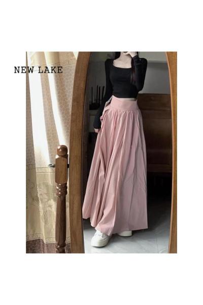 NEW LAKE2024春夏季新款韩剧穿搭黑色上衣配粉色半身裙高级感连衣裙两件套