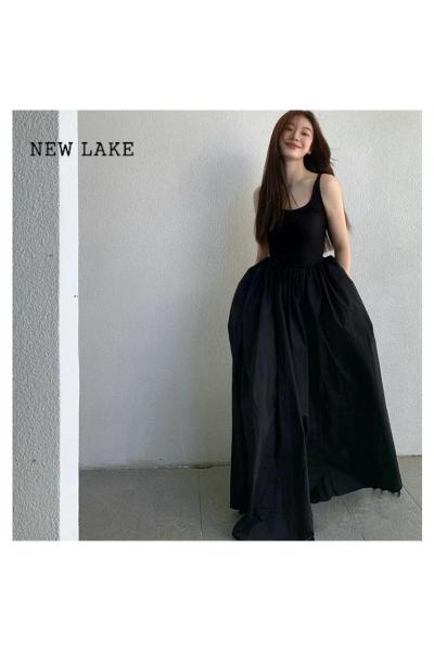 NEW LAKE高级感黑色吊带连衣裙子女夏季2024新款茶歇法式气质收腰显瘦长裙