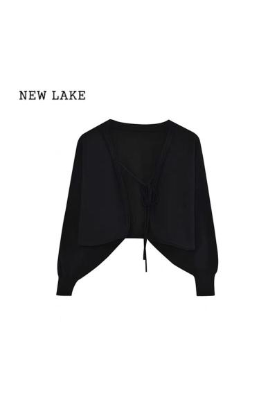 NEW LAKE温柔风纯欲短裙2024年新款设计感小众小个子碎花吊带连衣裙女夏季