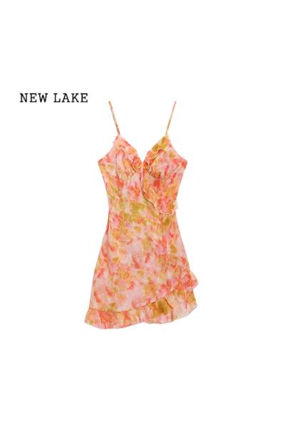 NEW LAKE法式仙女碎花吊带连衣裙女小个子纯欲性感绝美海边度假沙滩短裙子