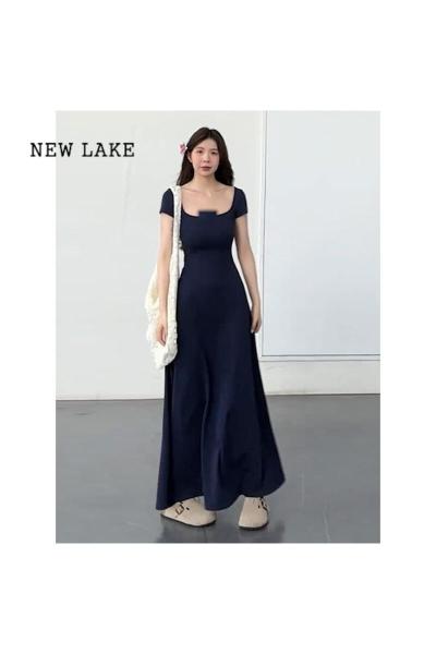 NEW LAKE蓝色方领短袖连衣裙子女夏季2024年新款小个子法式高级感气质长裙