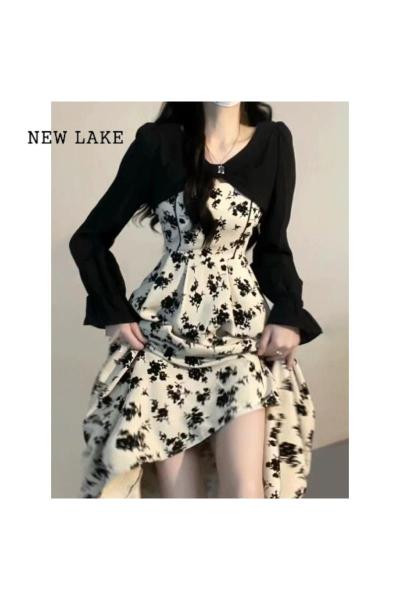 NEW LAKE茶歇法式长袖碎花连衣裙女春小个子高级感气质长裙子两件套装