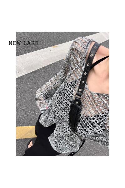 NEW LAKE[花娜娜]黑色吊带连衣裙镂空长袖针织防晒罩衫女夏新设计感小众