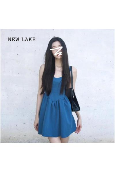 NEW LAKE克莱因蓝色吊带连衣裙子2024年新款夏季女装小个子高级感收腰短裙