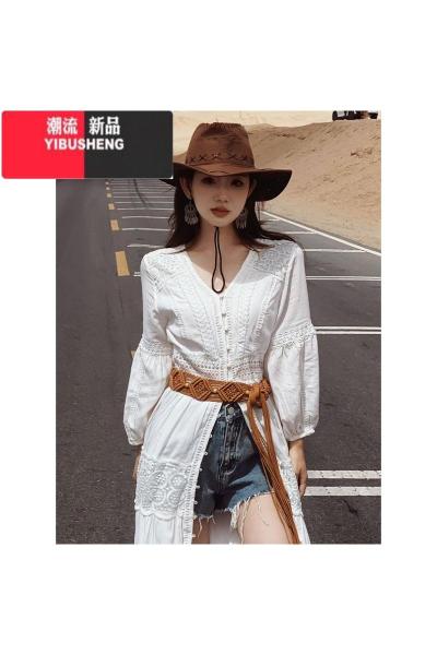 YIBUSHENG西北新疆沙漠旅行度假穿搭法式蕾丝拼接白色长款衬衫连衣裙女开叉