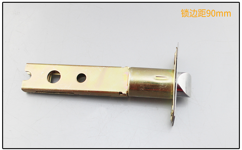 敬平 类型:车锁 开门方向:通用型 锁舌类型:斜舌 是否带钥匙:带钥匙