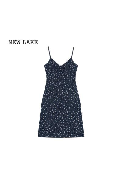 NEW LAKE小个子复古碎花裙V领短袖连衣裙女夏季裙子收腰减龄A字裙包臀短裙