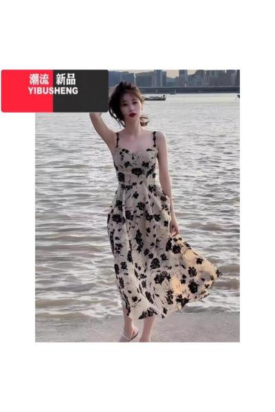 YIBUSHENG干枯玫瑰碎花连衣裙女2024季新款法式复古赫本风气质收腰长裙子