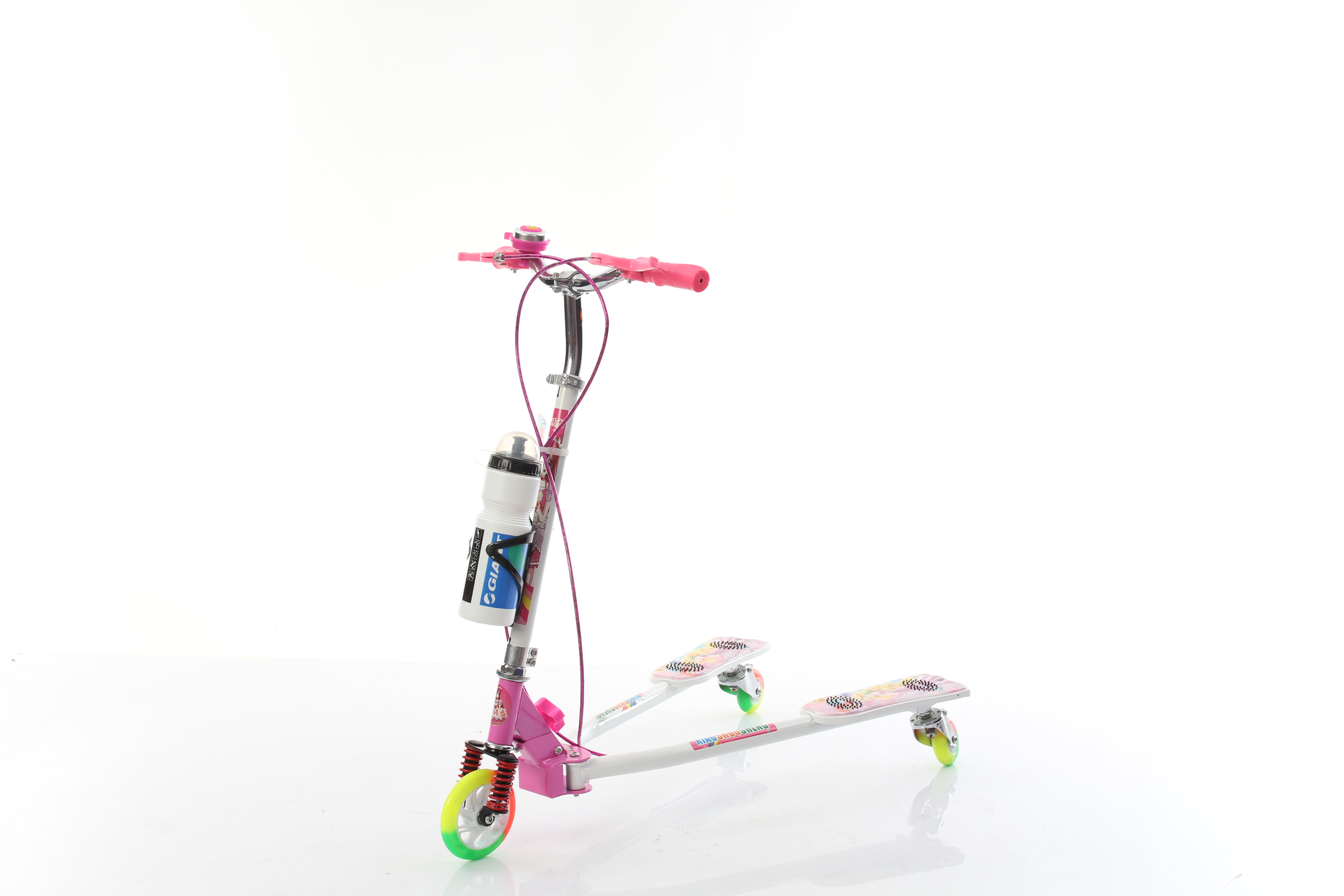 儿童蛙式滑板车小孩剪刀摇摆车童车滑行车3轮闪光凤凰同款