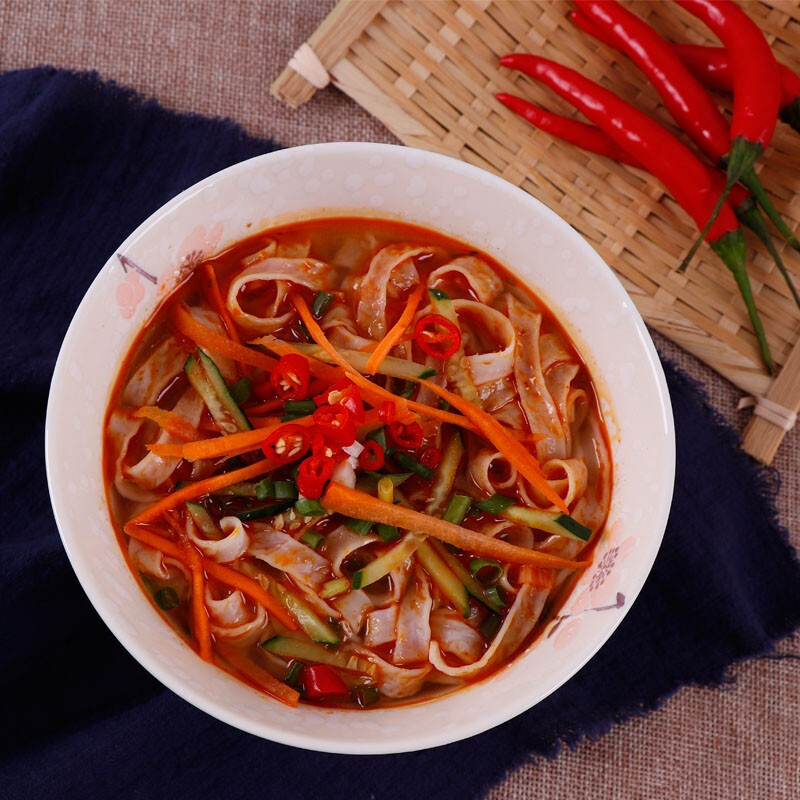 顶大热汤面皮儿5连包方便速食食品非油炸网红干拌凉皮