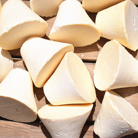 新疆天然库车洗脸羊奶手工皂发3块外送土肥皂1块3块羊奶皂送1块土肥皂