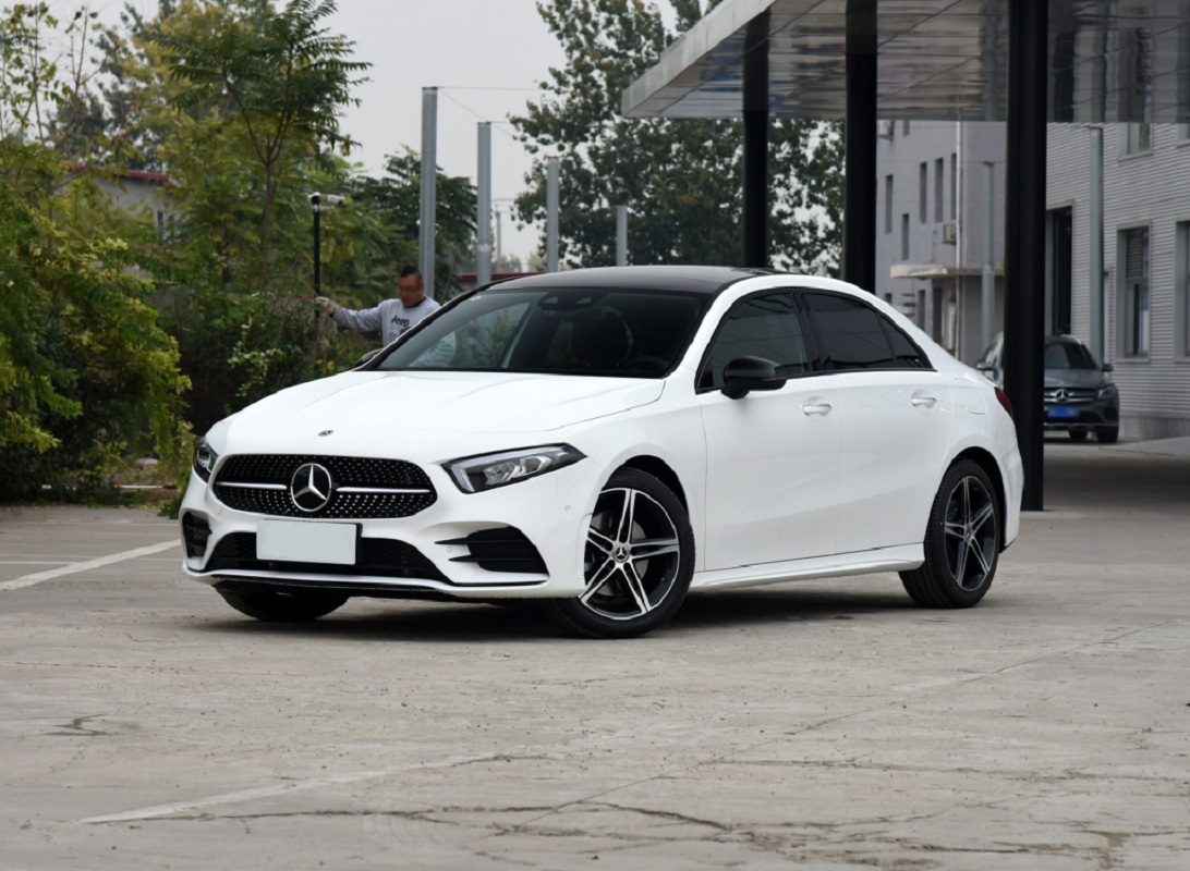 99元享奔驰a级2020款改款a180l