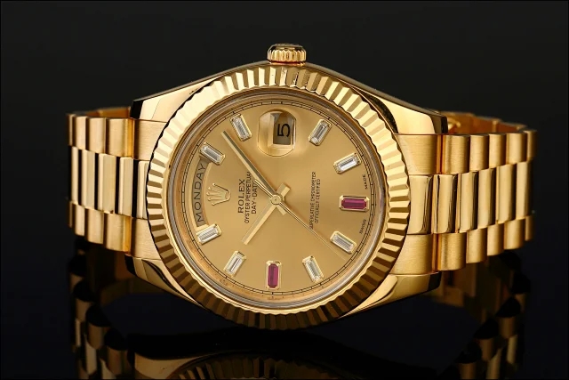 二手95新劳力士星期日历型系列18k黄金原镶时标t方钻自动机械男表