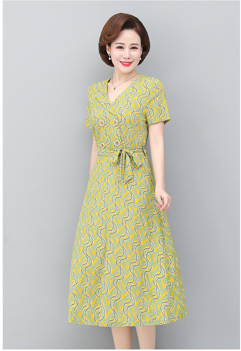 中老年女装70后女人服洋气50岁妈妈夏裙连裙中年时尚气质长裙