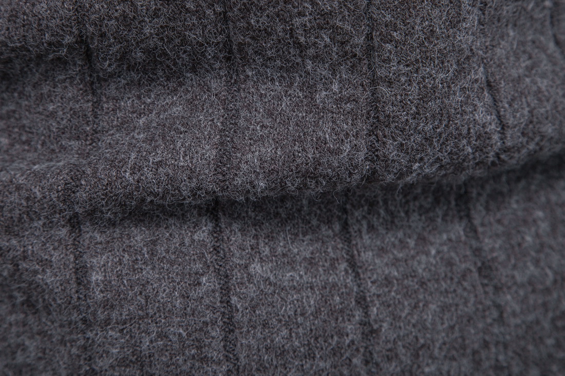 baluoshang秋冬半高领毛衣男潮流时尚简约纯色针织衫修身线衣帅气青年