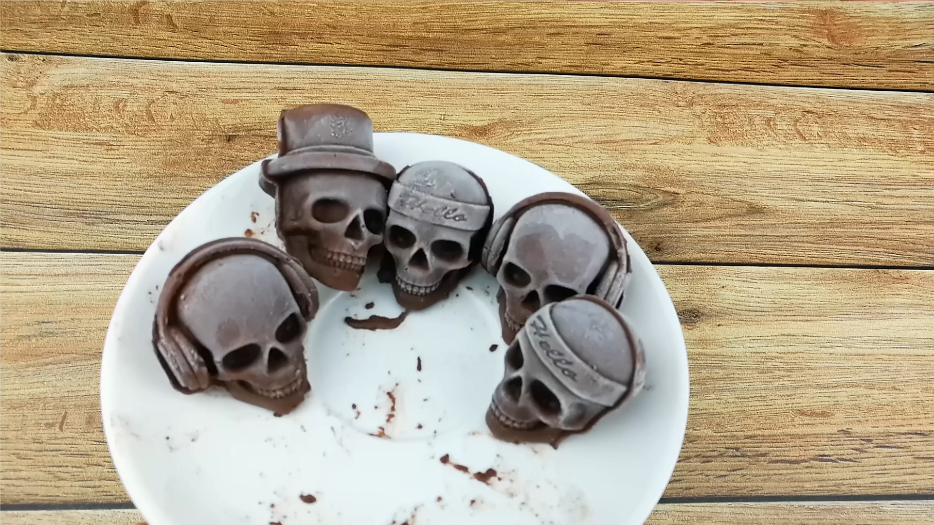 创意冰模具多孔骷髅头冰格3d邪恶冰块威士忌冰球食品级硅胶制冰盒