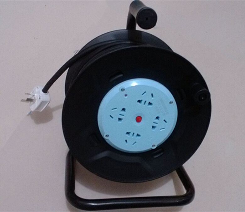 超级新品 公牛(bull)线盘插座电缆卷线盘绕线盘接线拖线板1.