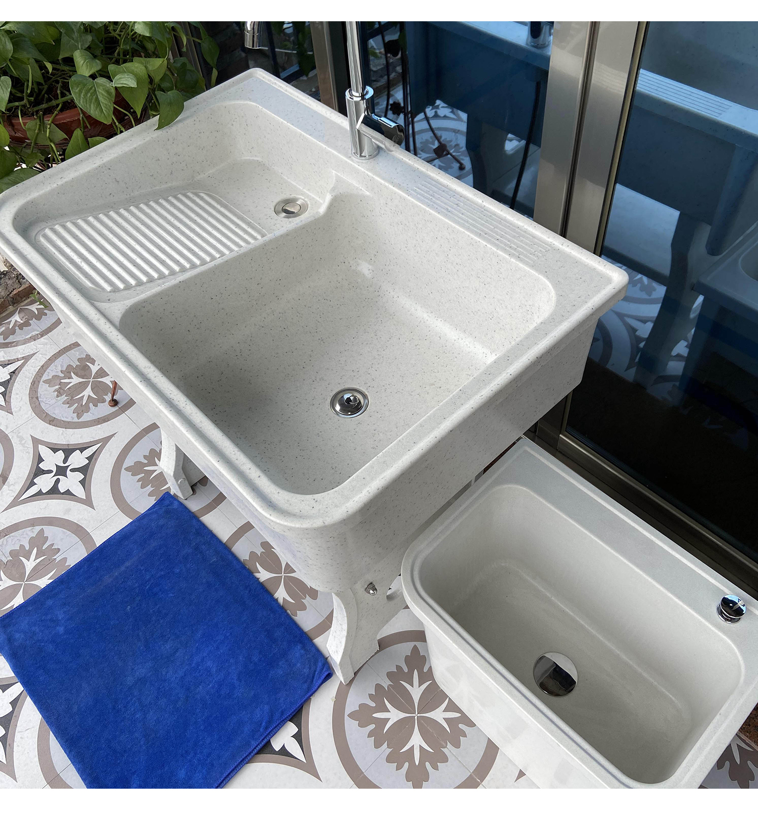 直播特卖洗衣池阳台家用庭院室外石英石洗衣台脸盆大理石头一体带搓板