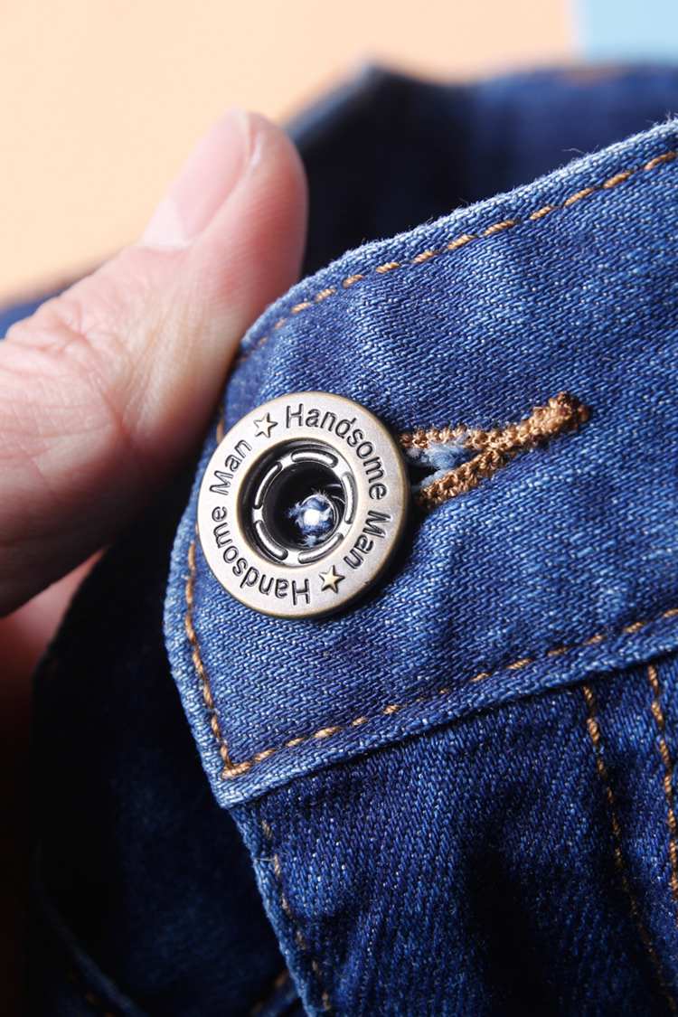 男士适用季节:四季材质成分含量:63%面料主材质:棉品牌:欧贝罗亚