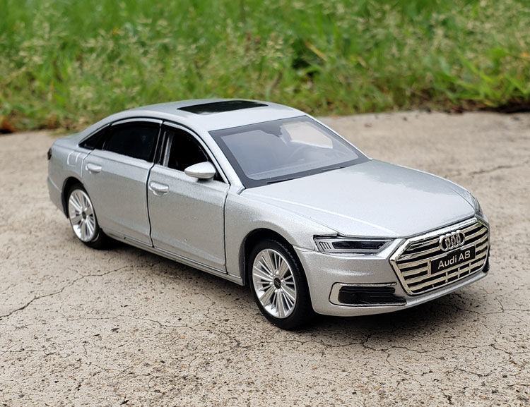 1:32奥迪a8l原厂仿真合金汽车模型金属车模型声光回力玩具车摆件 奥迪