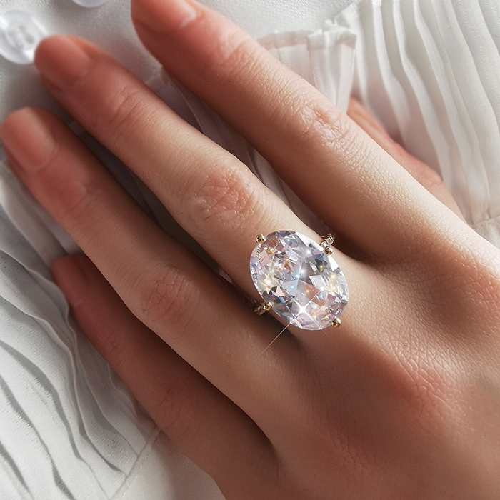 shaw原创设计20克拉925纯银镀超大鸽蛋椭圆钻闪耀锆石戒指女 jimi