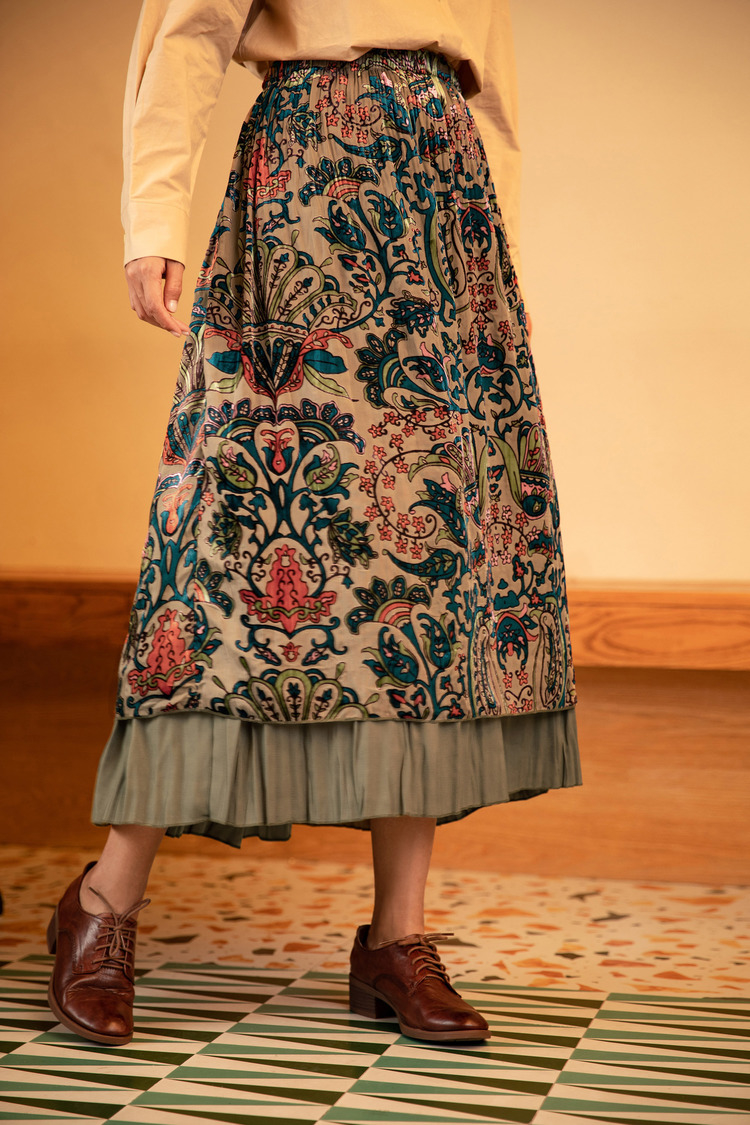 茵曼春装新款高腰显瘦复古英伦风百搭宽松a字长款半身裙女[1891029]