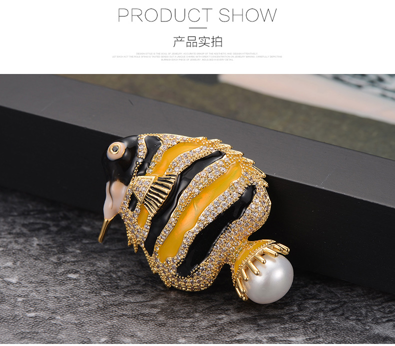 京润珍珠子非鱼合金镶淡水珍珠胸针白色时尚