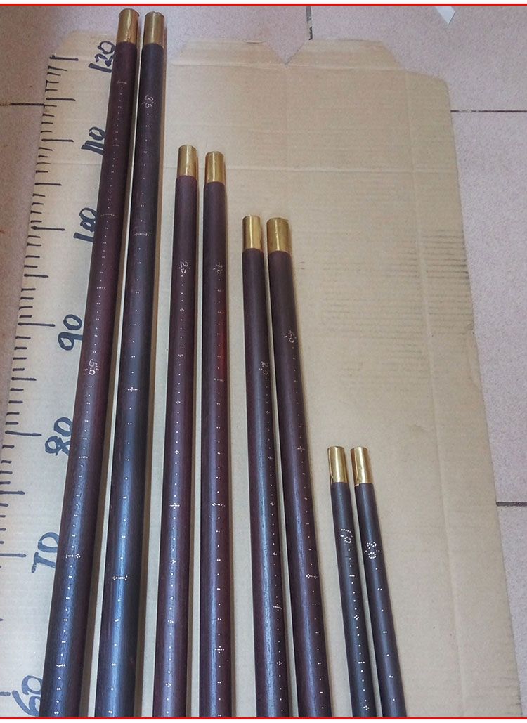 称木杆秤勾秤喜秤手提木杆称老钩秤木头秤家用 30公斤》无著【摘要