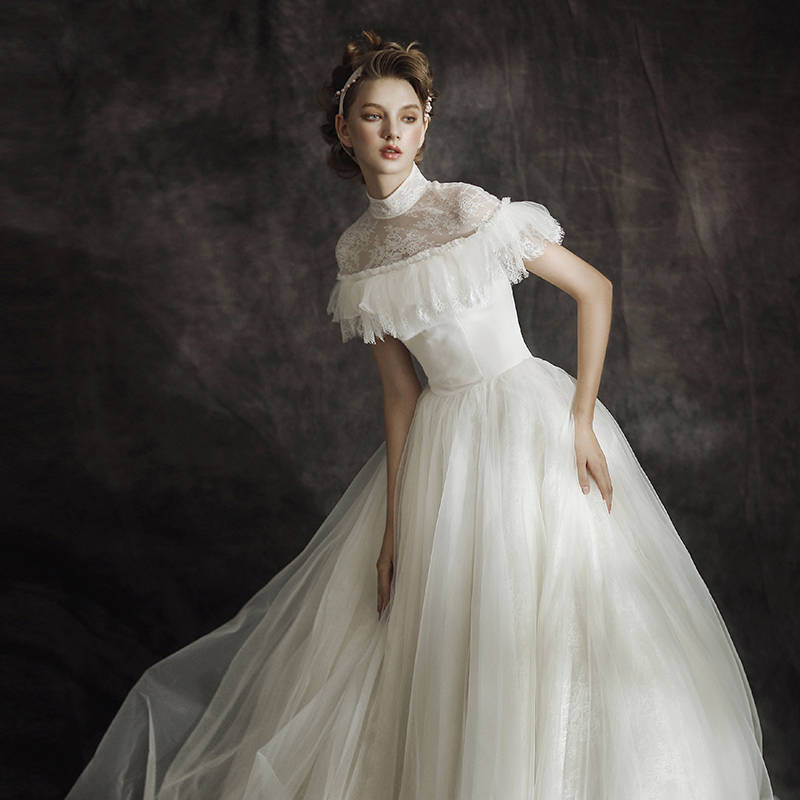 2019新款复古新娘法式轻婚纱保守礼服简约齐地赫本风出门纱夏季女臻依