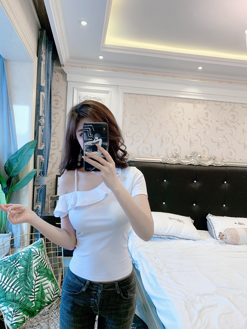 锐倪性感斜肩上衣女夏季荷叶边短袖紧身显瘦短款心机设计感露单肩t恤