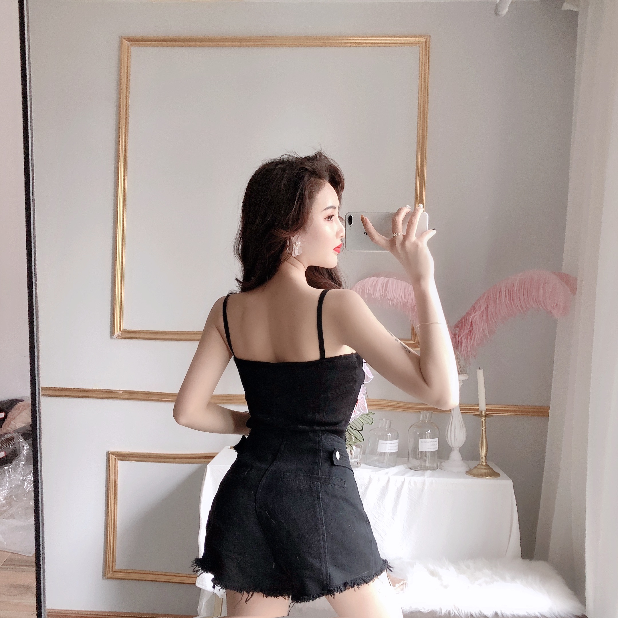 孜牧漏肩上衣ins女装2019流行女装新款百搭吊带露肩上衣吊带女仙女范