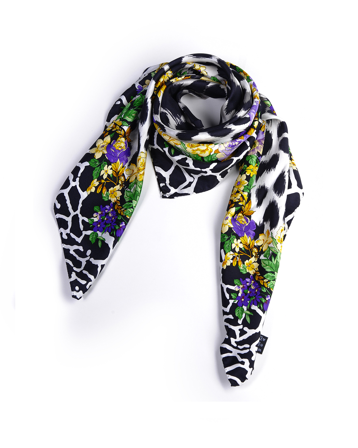 范思哲 (versace)欧美时尚印花多功能四季通用款女士真丝丝巾围巾