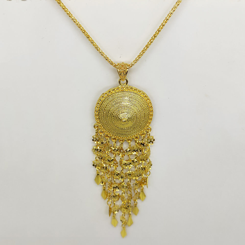 云南傣族泼水节菱形镶钻吊坠项链简单合金饰品精致毛衣链表演配饰简单