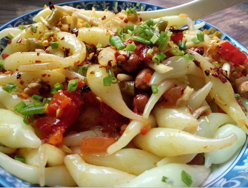 湖南怀化新晃特产凉伞虾子米豆腐灰