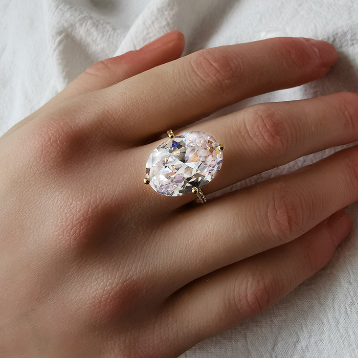 shaw原创设计20克拉925纯银镀超大鸽蛋椭圆钻闪耀锆石戒指女 jimi