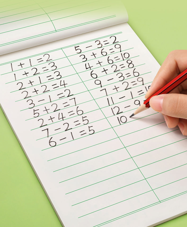 小学生作业本田字格数学生字拼音方格横格牛皮本子语文写字练字本田字